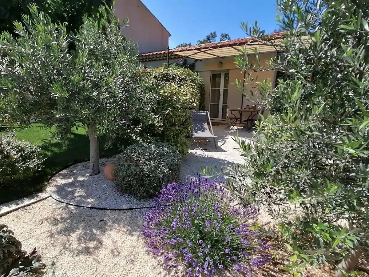 Appartement L'Autre Perle possibilité balnéo en sup à Tourtour