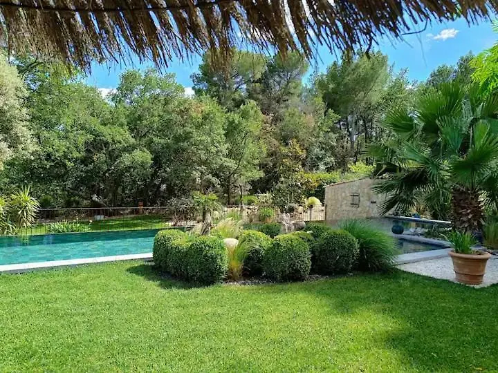 Appartement L'Autre Perle possibilité balnéo en sup à Tourtour
